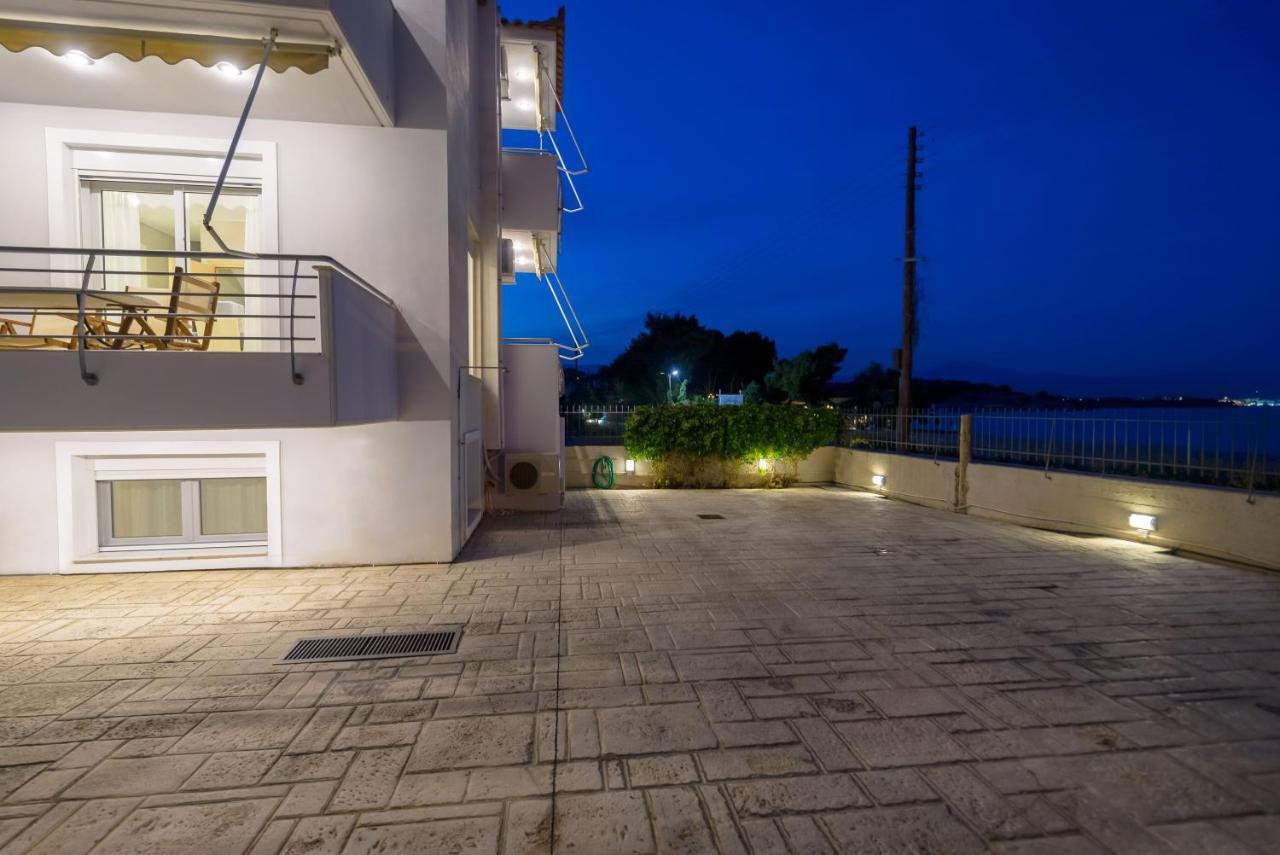 Lemoni Luxury Residence In Front Of The Sea Kechries Exterior photo